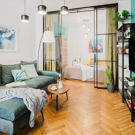 Appartement Days - Two Bedroom With Ac Next To National Theatre