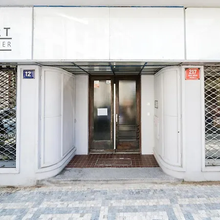 Days - Two Bedroom With Ac Next To National Theatre * Praag