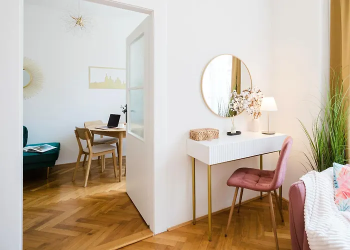 아파트 Days - Two Bedroom With Ac Next To National Theatre