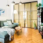 Διαμέρισμα Days - Two Bedroom With Ac Next To National Theatre Πράγα